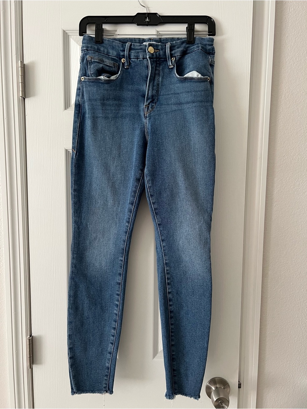 Good American Medium Blue High-Rise Skinny Jeans